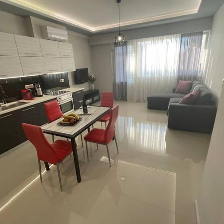 Maxim Deluxe Apartment Nea Alikarnassos Exteriér fotografie