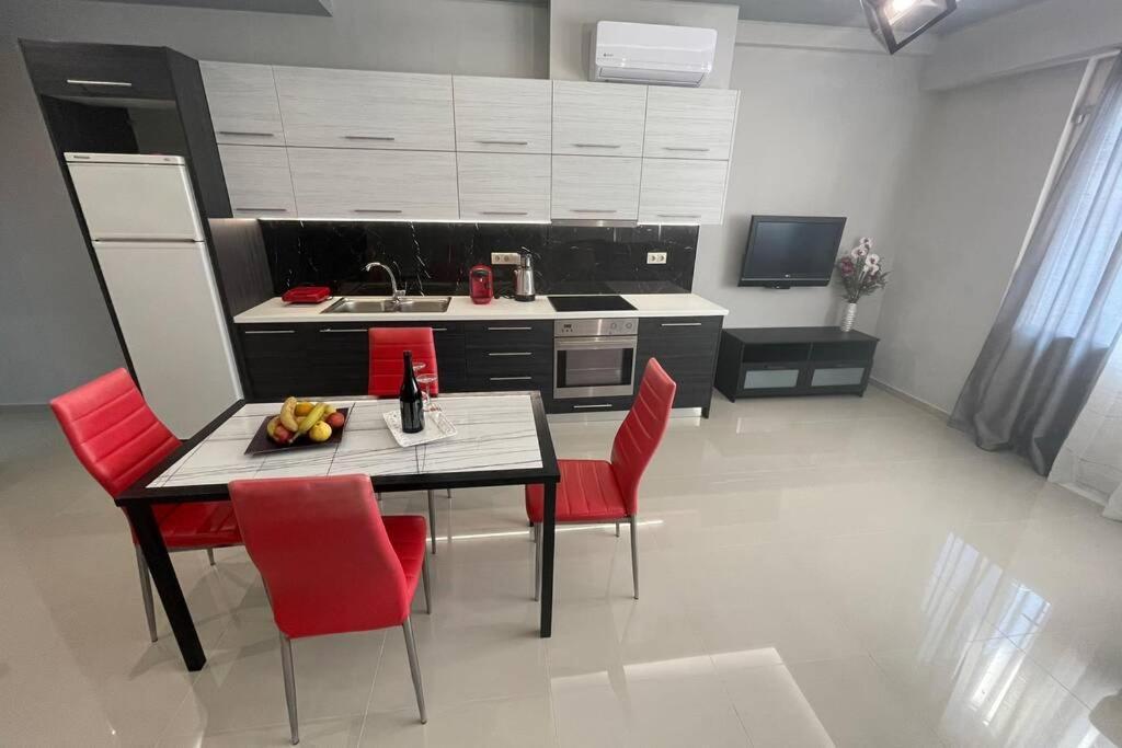 Maxim Deluxe Apartment Nea Alikarnassos Exteriér fotografie